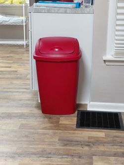 Red 13 gallon Trash Can with Swing Lid