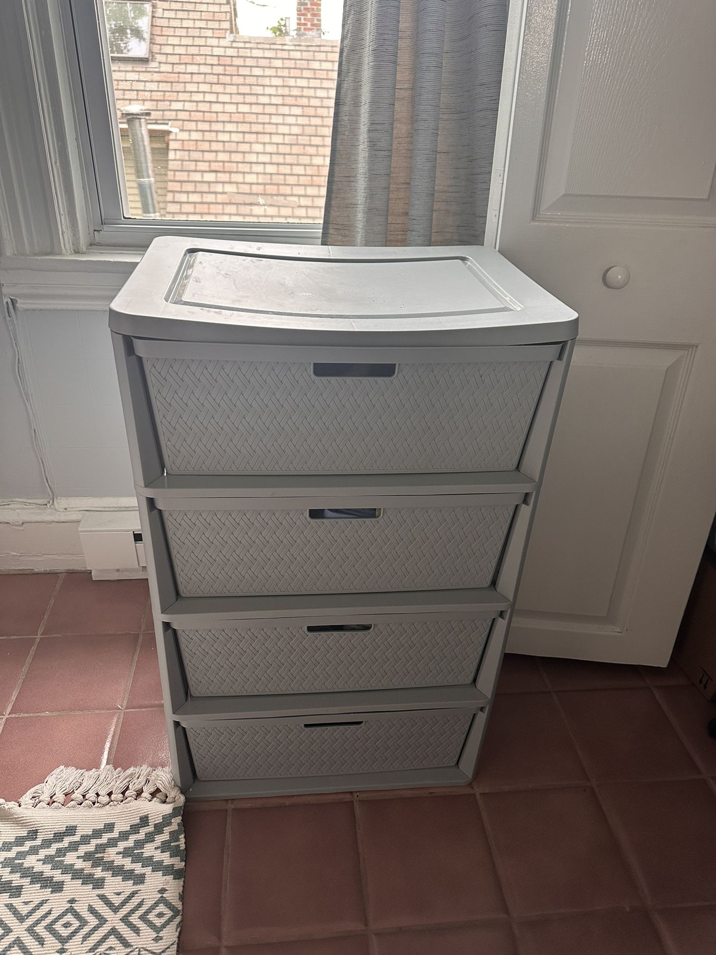 Plastic 3 Drawer Dresser