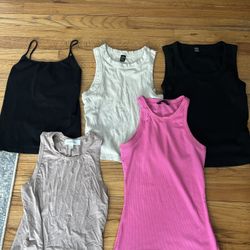 Tank tops bundle size small 