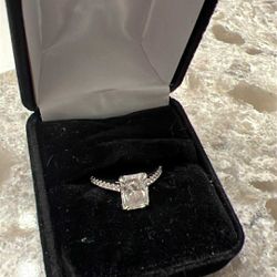 White Gold 18 K With Dimonds