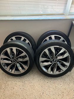 2011-2015 Kia optima wheels and tire