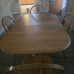 Dining Room Table 