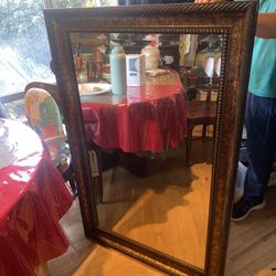 Large Decorative Wall Mirror – 32” x 48”