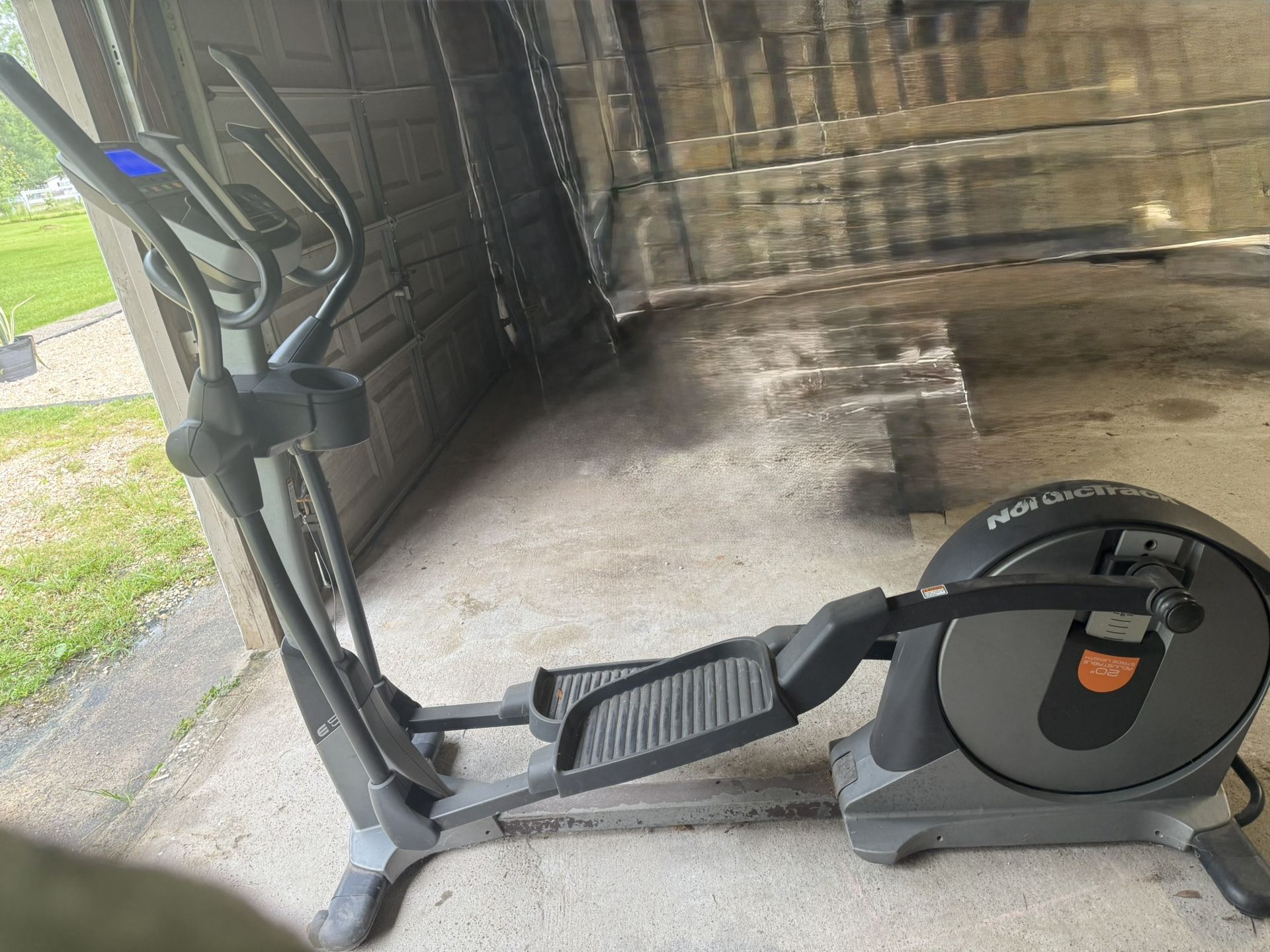 Nordic Track Elliptical Machine