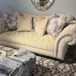 Sofas Loveseat 