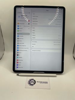 12.6in iPad Pro 4th Generation - 1 Terabyte - With Apple Pencil - In Great Condition - For Sale or Trade