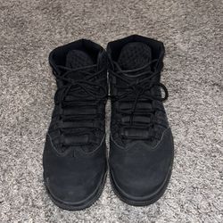 Jordan max aura Size 10.5 Men 