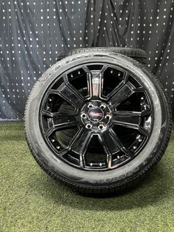Brand New GMC Yukon Denali 6 Lug 22 Inch OEM Reproduction Wheels 
