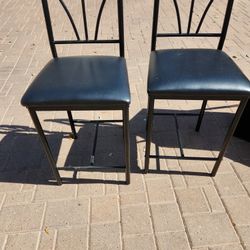 Bar Stools 