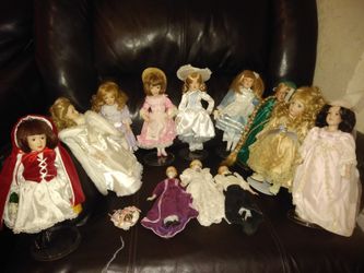 Vintage Collectible Dolls