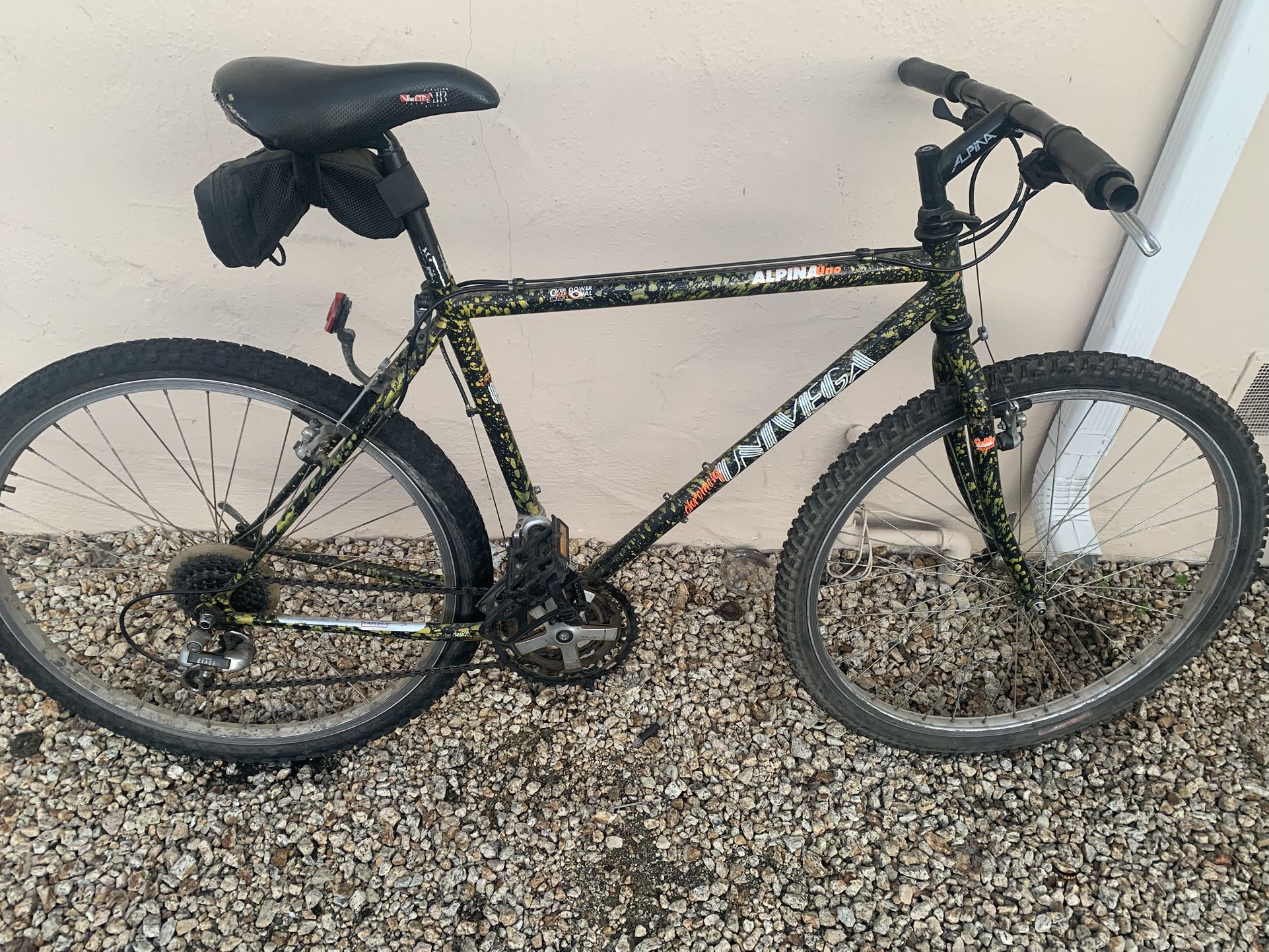 NICE UNIVEGA ALPINA UNO MOUNTAIN BIKE