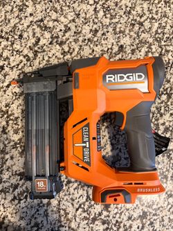 RIDGID 18GA Brushless Brad Nailer