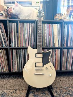 Yamaha Revstar Standard RSS20 Electric Guitar - Vintage White