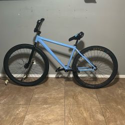 29er Throne 