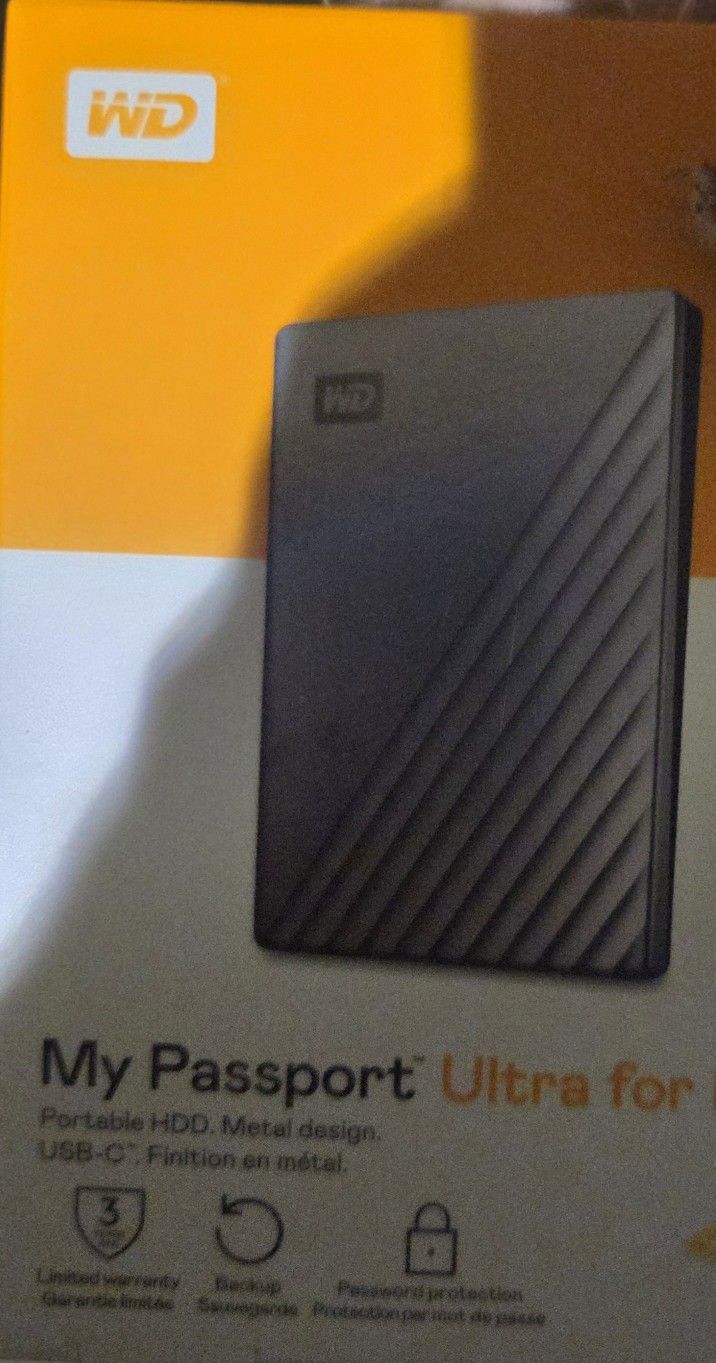 2T WD My Passport Ultra Hard Drive