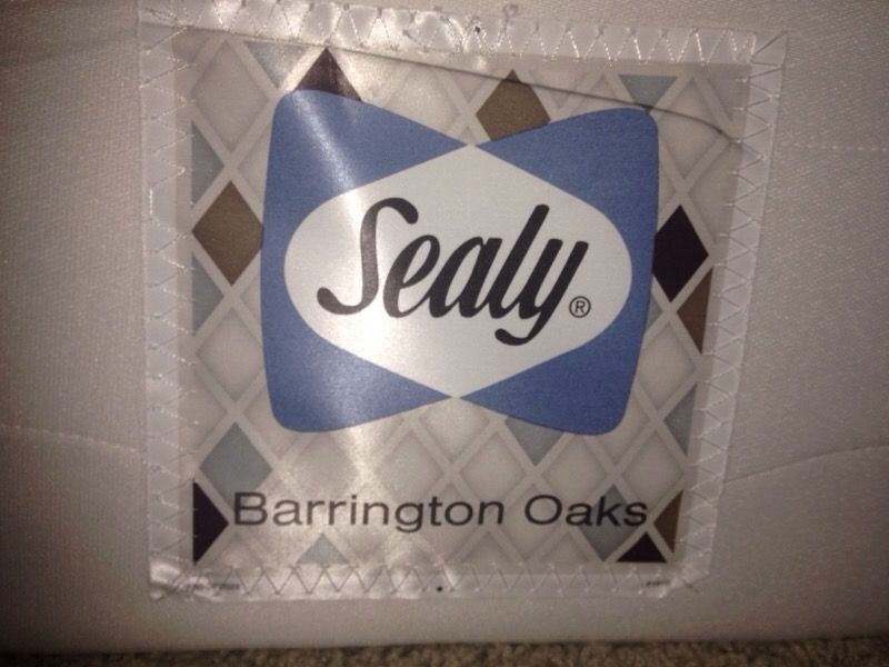 Sealy queen mattress - Barrington Oaks