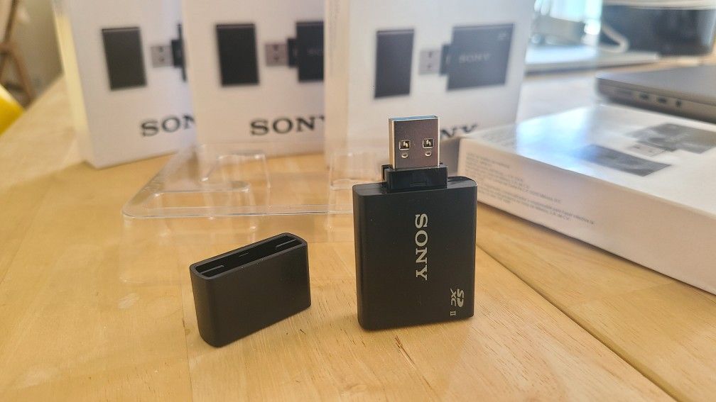 Sony UHS-II Memory Cards x4