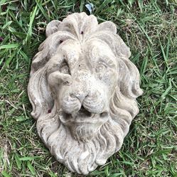Vintage “ Lion’s Head” Yard  Art  Deco