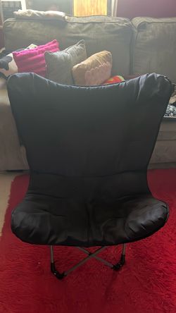 Foldable comfortable chair
