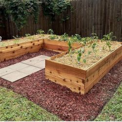 U-Shaped Garden Bed