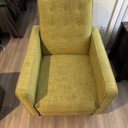 Green Recliner. 