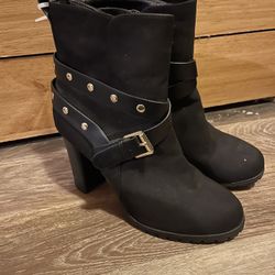 Ladies Boots