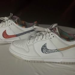 Nike Dunks 