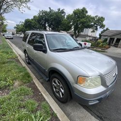 2004 Ford Expedition