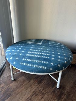 Large ottoman