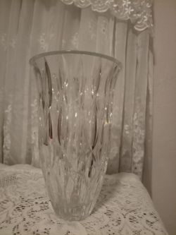 M a r q u i s  by Waterford rainfall large leaded crystal 11 and 1/2 in vase beautiful
