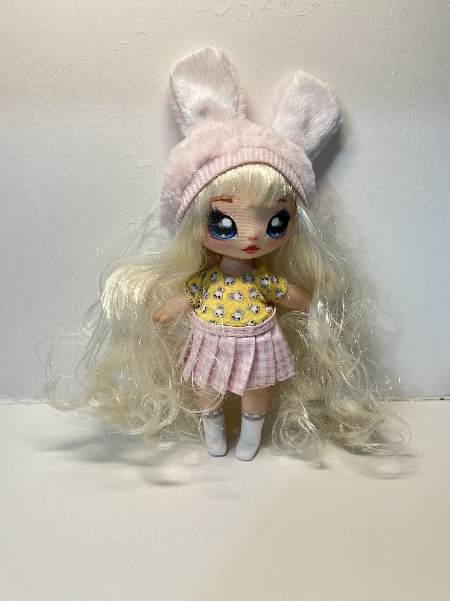 Na Na Na Surprise Series 1 Aubrey Heart Bunny Rabbit Series Doll
