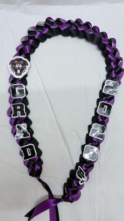 Pre made graduation lei's