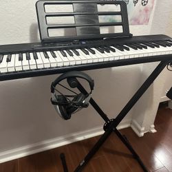 Casiotone CT-S300 Keyboard Bundle