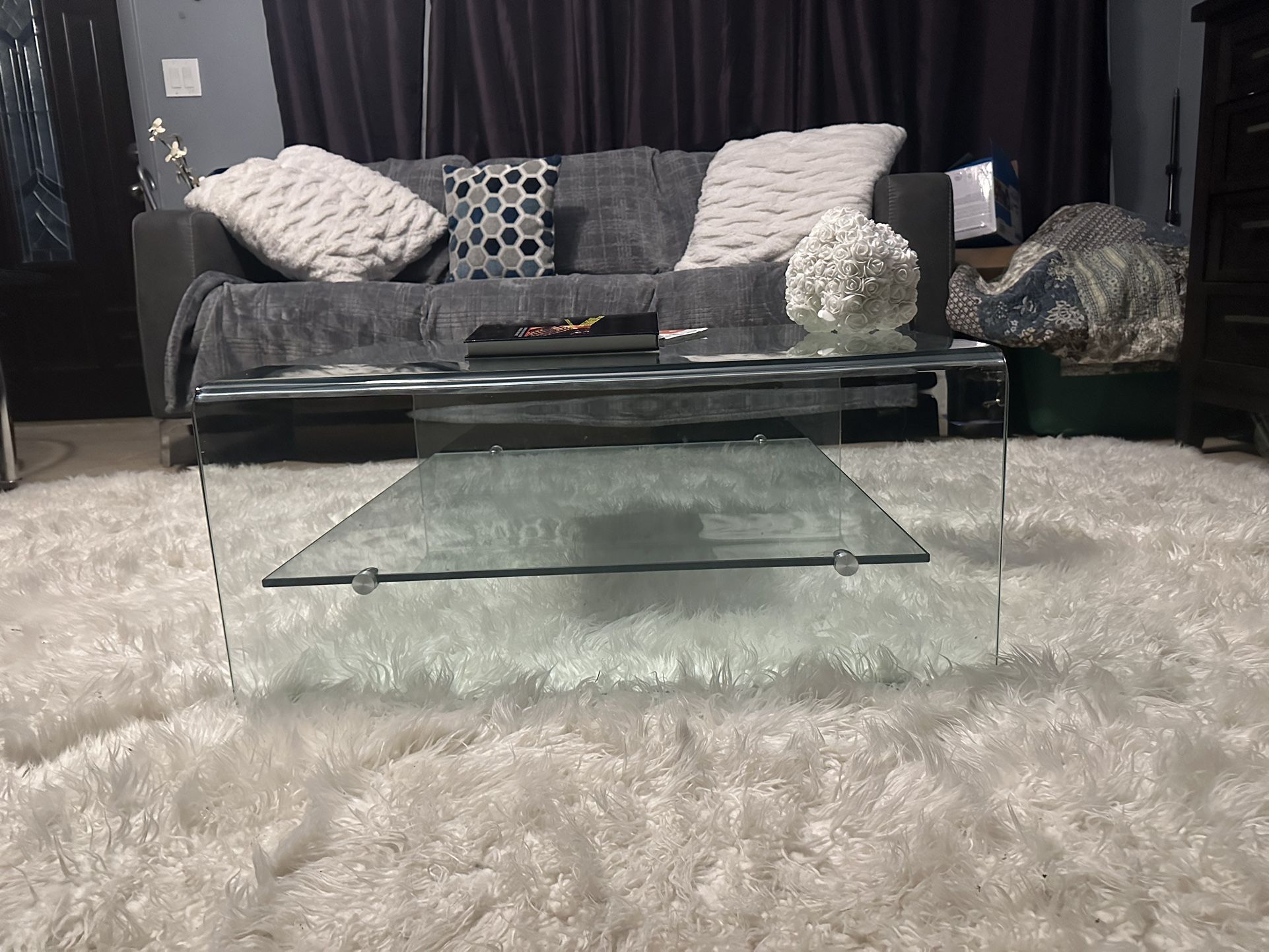 Clear Glass Top Coffee Table 