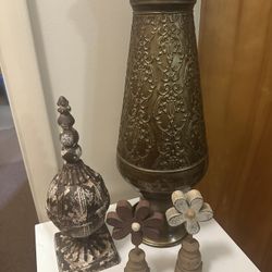 Household Decorations