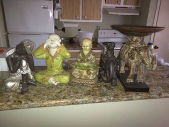 Decorations statues