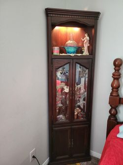 Corner Curio Cabinets