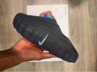 Nike mind 001 slides Sz 8,9,12