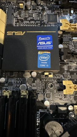 Asus Z87-WS With 32MB Memory And I5 Intel Processor 