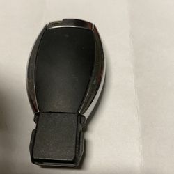 Mercedes Key