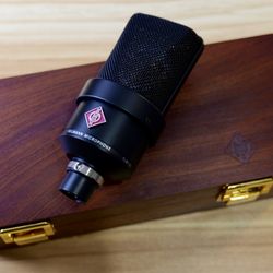 Neumann TLM 103 Large-Diaphragm Condenser  - Matte Black