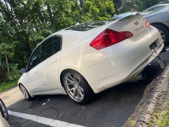 2011 Infiniti G37