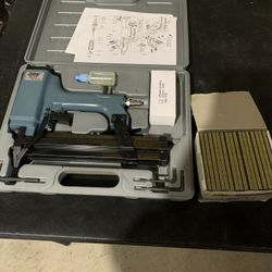 Reliant Finish Stapler