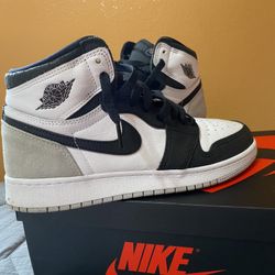 Air Jordan 1 Mid 