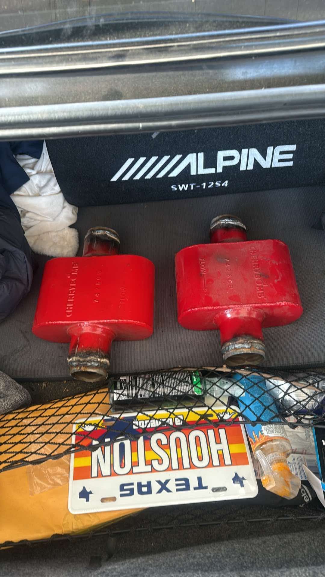 Cherry Bombs 3Inch Outlet & Inlet