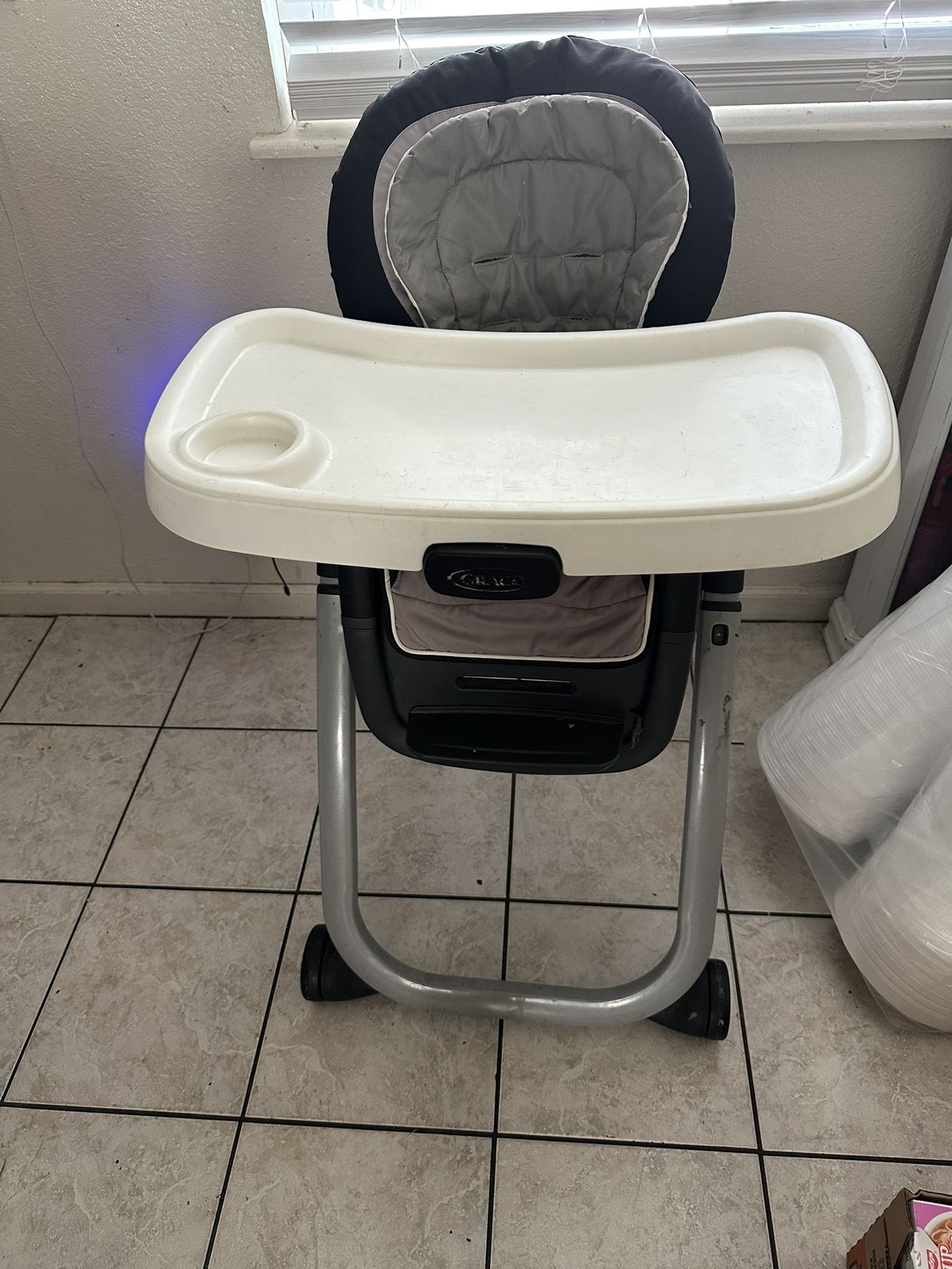 Grow With Me Graco Highchair