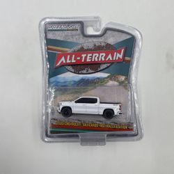 Greenlight All-terrain 2020 Chevrolet Silverado RST RALLY EDITION Car Model