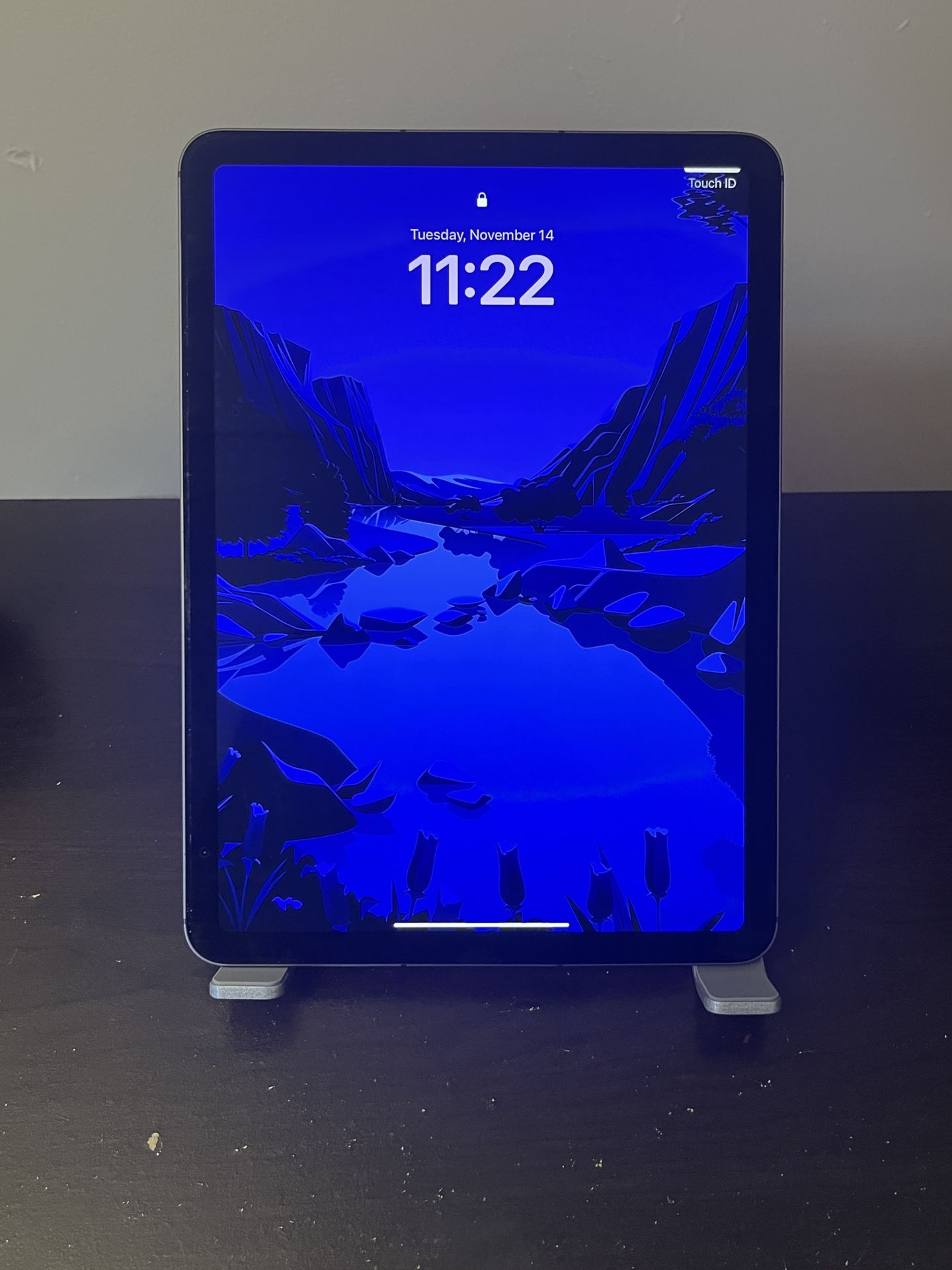 iPad Air 4th Generation with 64GB included with Wifi & Cellular Data