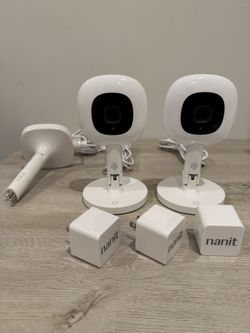 x2 Nanit Pro Baby Monitors Plus Wall Mount