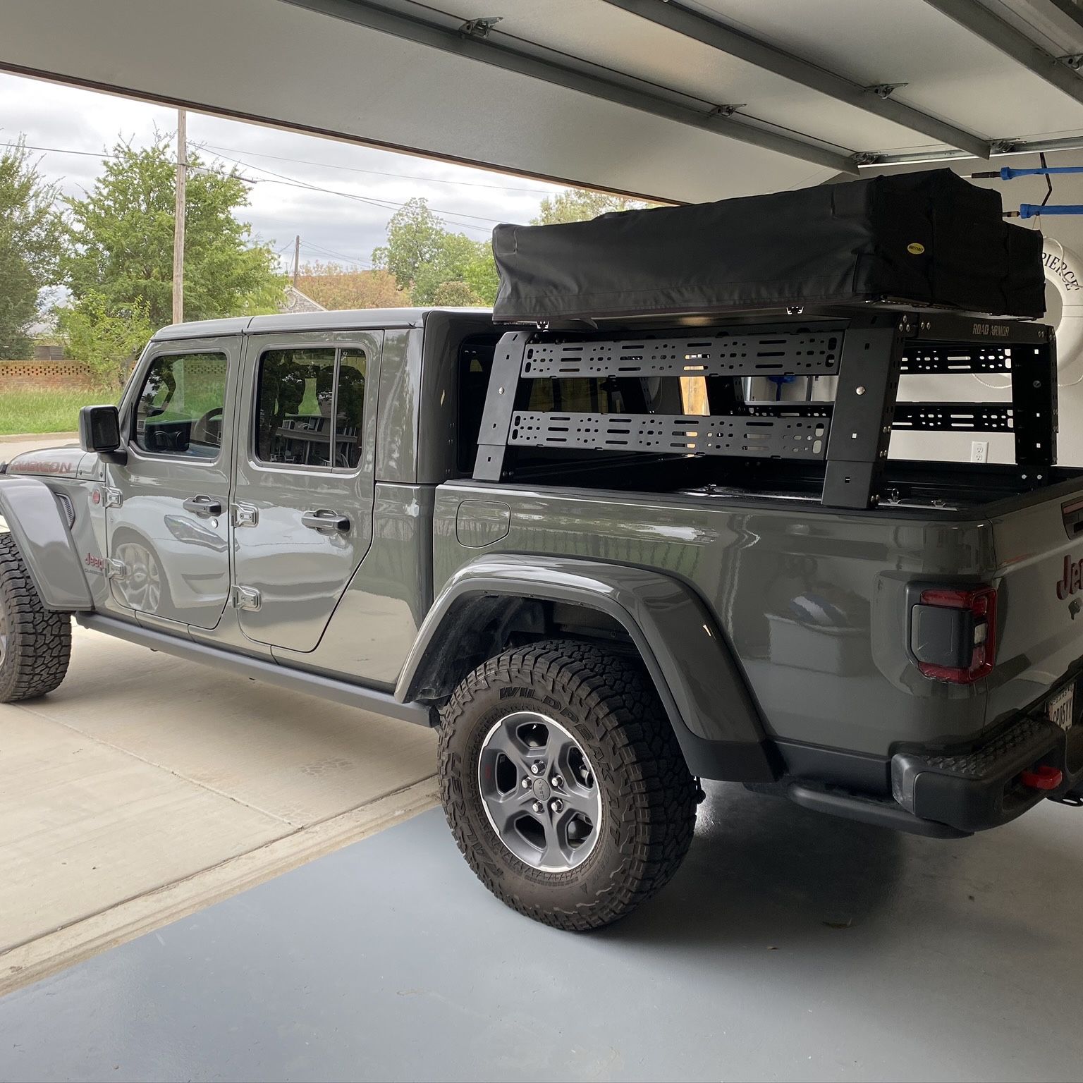 Road Armor Adjustable Bed Rack